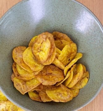 Receta de plátanos fritos caribeños usando freidora de aire
