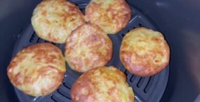 Receta de tortitas de patata usando freidora de aire