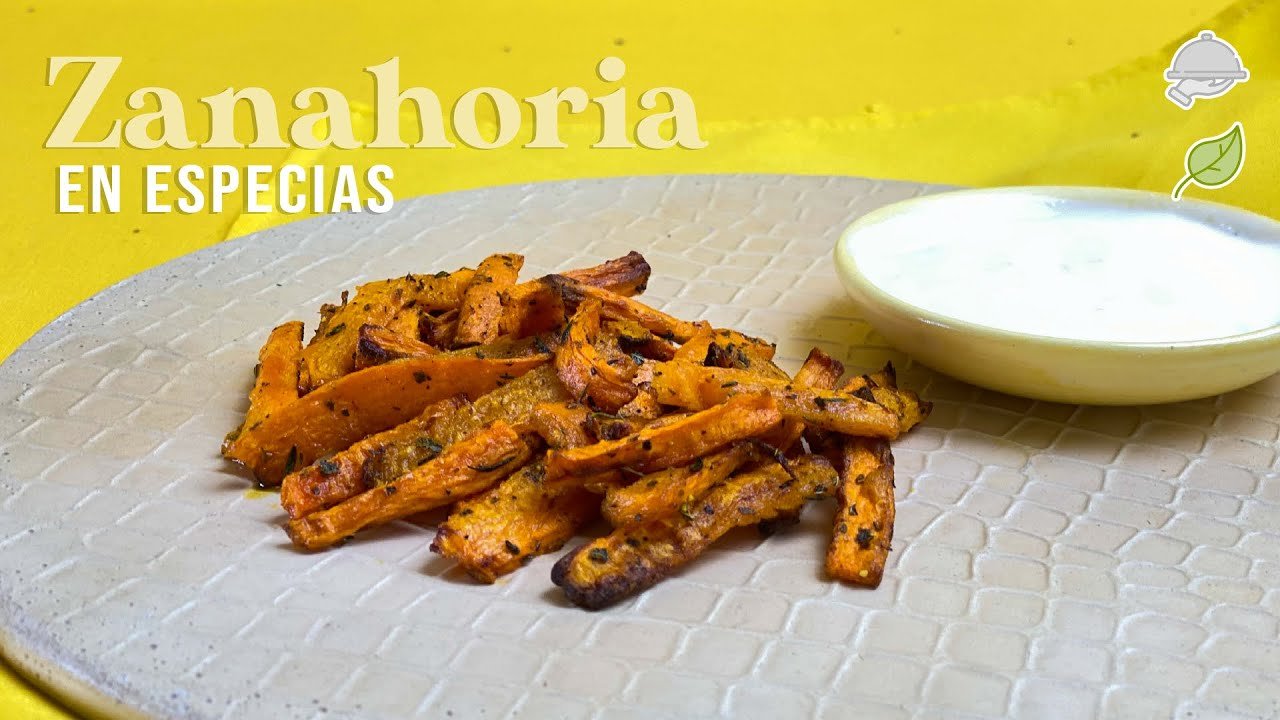 almuerzo bajo en grasa con freidora de aire de zanahoria con especias